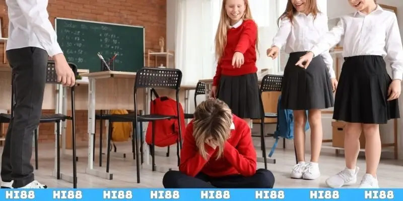 Tình cảm và mối quan hệ yêu đương có vấn đề